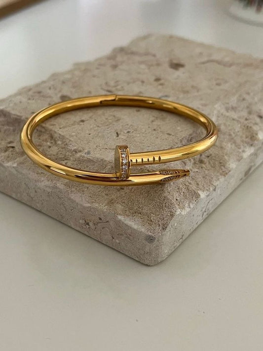 Brazalete Tipo Clavo con Zirconias – Acero Inoxidable 316L